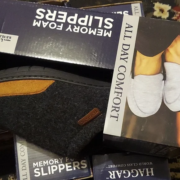 Haggar Men's Microsuede Trim Bumper Felt Clogs - CHARCOAL - Picture 3 of 4